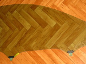 стекло боковое