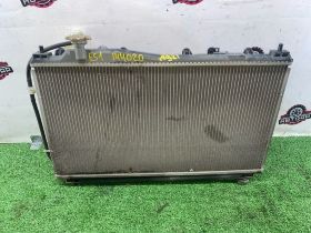 радиатор двигателя